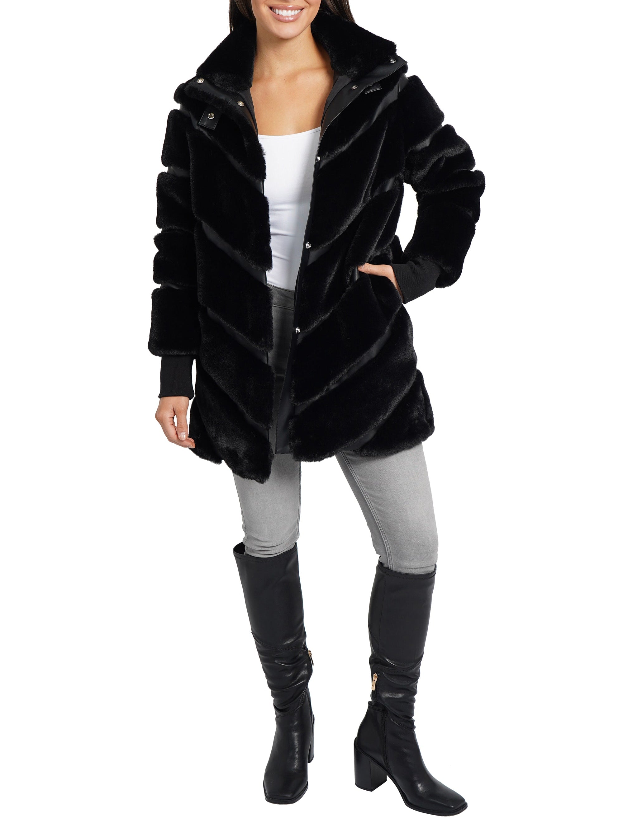 Love Token Kiki Faux Fur Coat 3