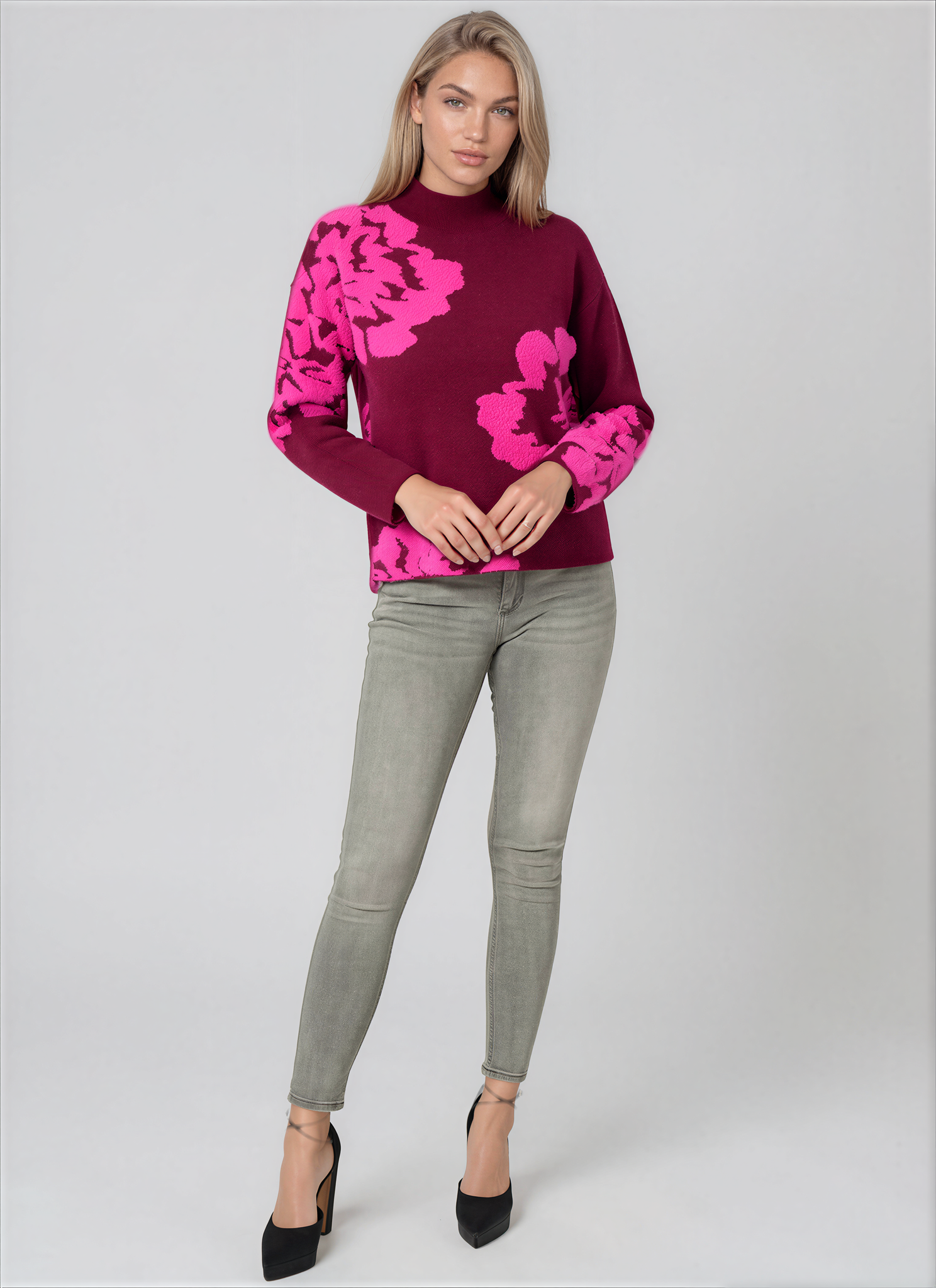 KIANA SWEATER