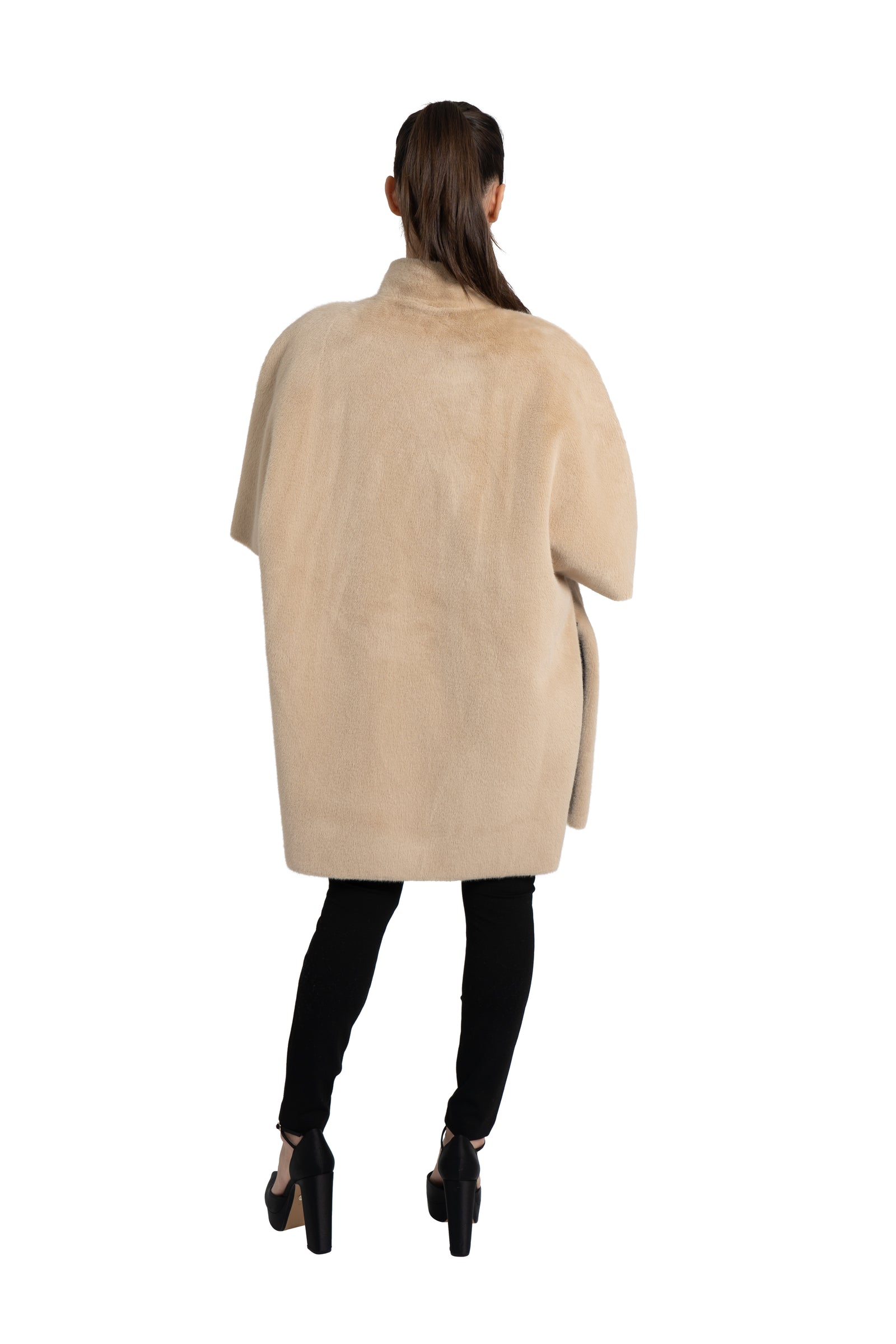 Love Token Nia Faux Fur Coat – Love Token US